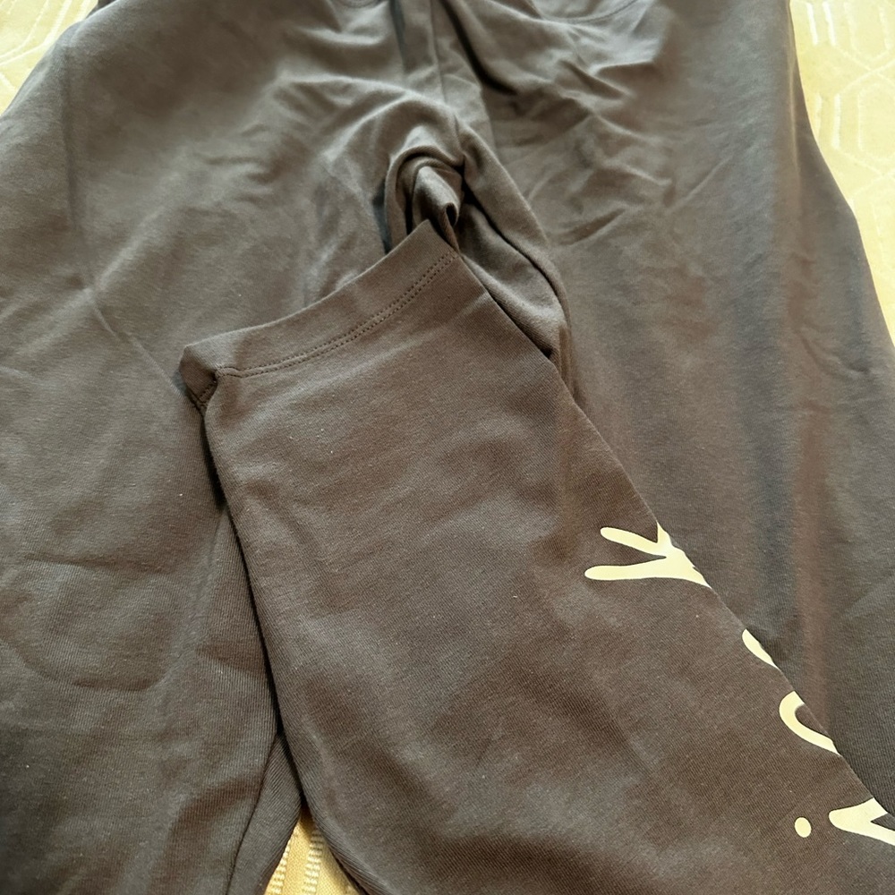 Pink size large - Picture 2 of 2